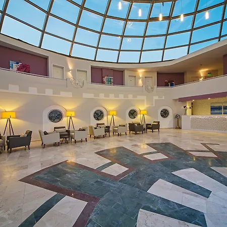 Riva Bodrum Resort- Adult Only +16 מלון