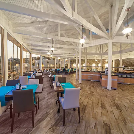 מלון Riva Bodrum Resort- Adult Only +16 3*