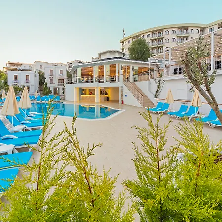 מלון Riva Bodrum Resort- Adult Only +16 3*