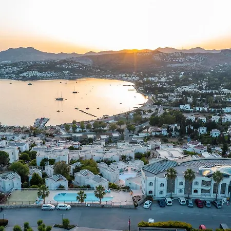 Riva Bodrum Resort- Adult Only +16 3* Gümbet