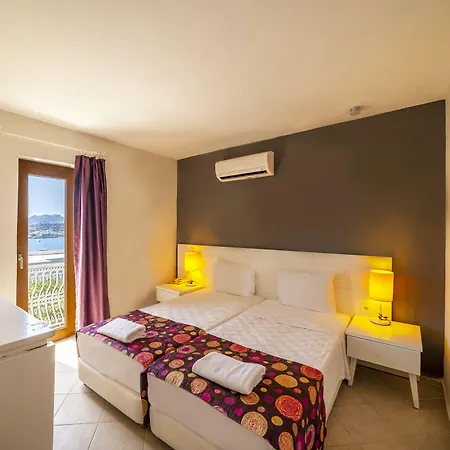 Riva Bodrum Resort- Adult Only +16 3* Гумбет
