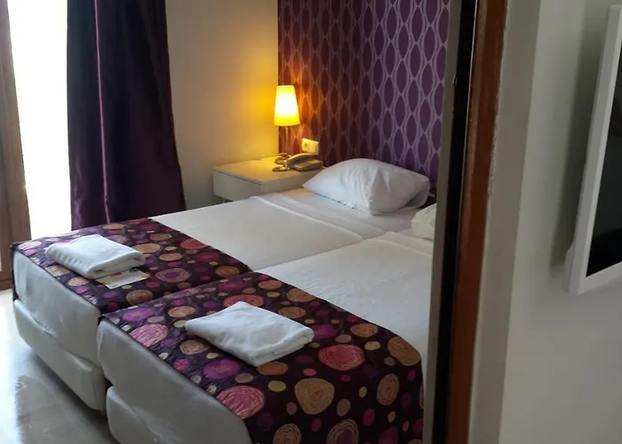 酒店 Riva Bodrum Resort- Adult Only +16 3*