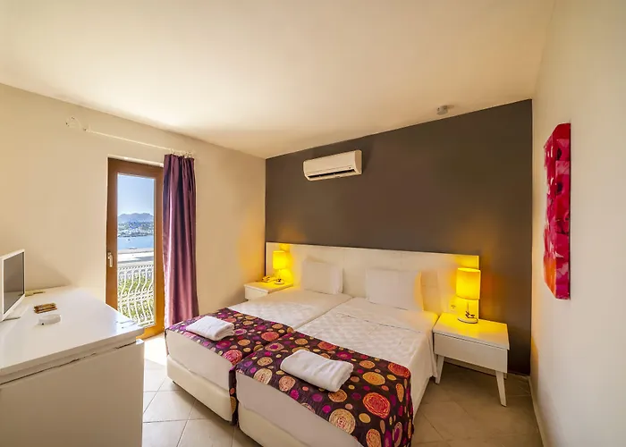 Riva Bodrum Resort- Adult Only +16 3* 居姆贝特